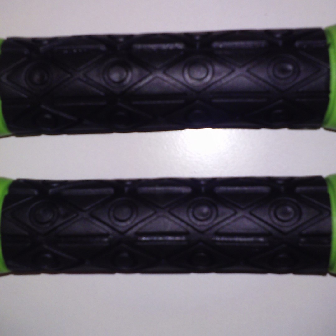 puos-de-gel-con-anillo-verde